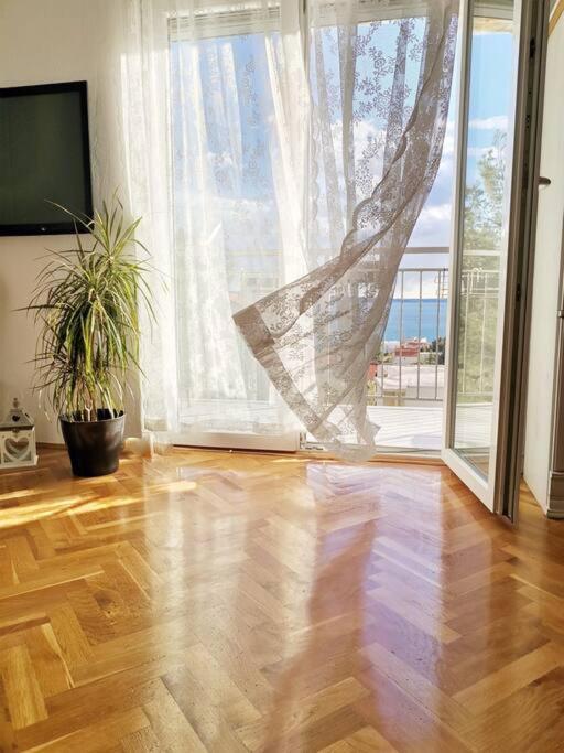 Apartman Pejic Podstrana Esterno foto